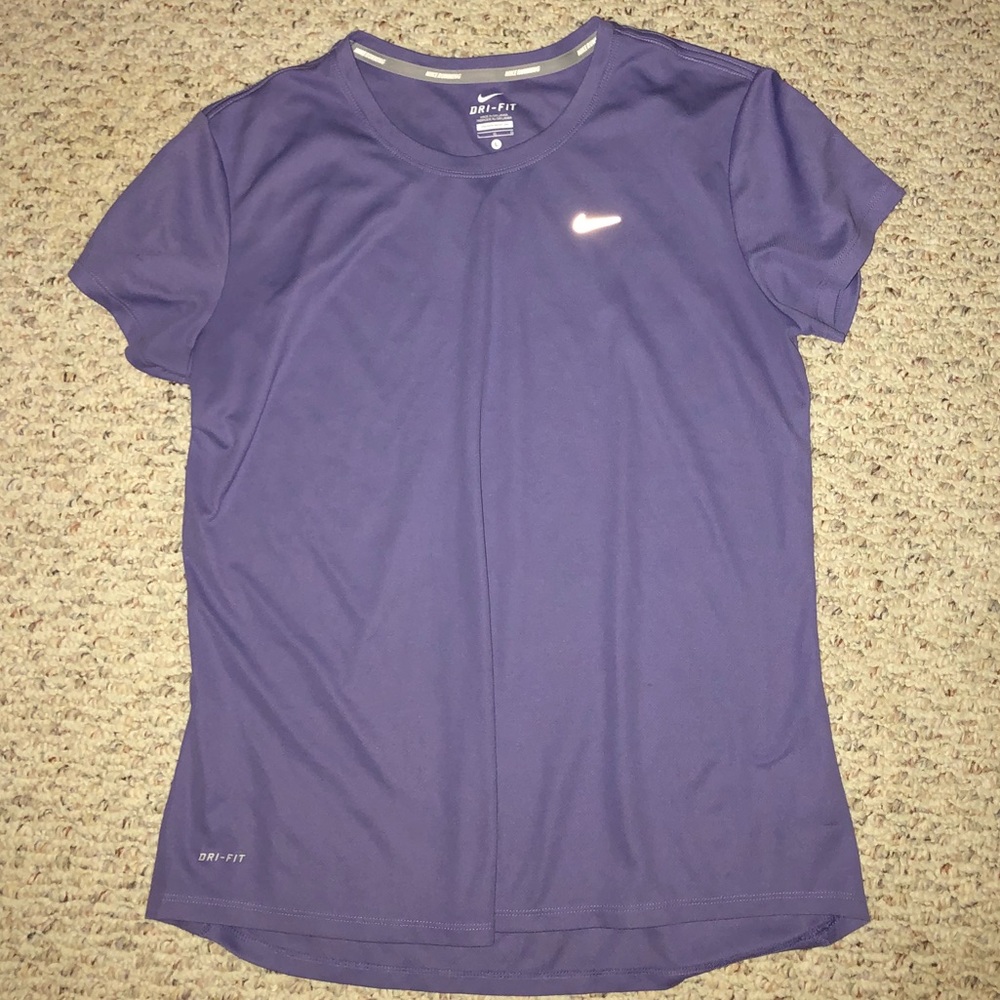 Nike workout top